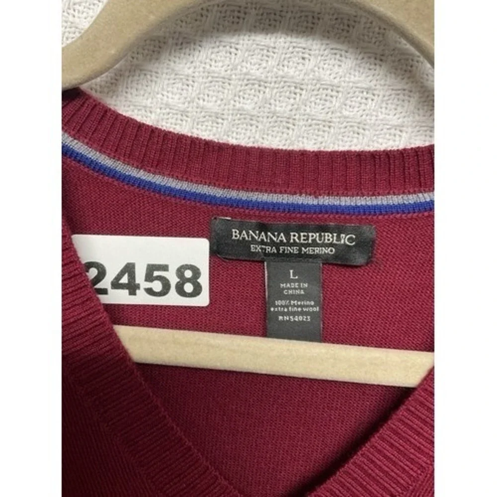 NWOT Banana Republic Burgundy Long Sleeve V-Neck Sweater Men Large‎ China Wool
